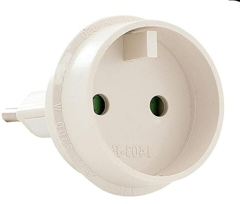 Europeisk universell adapter, designad för flera enheter, perfekt för resor och säkra elektriska anslutningar.