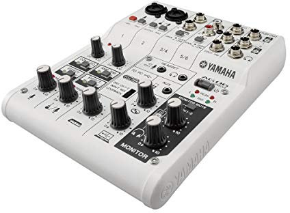Yamaha AG06 Mixer a 6 canali / 2 microfoni