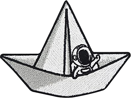 Finally Home Astronaut im Papierboot Patch zum Aufbügeln | Lustiger Weltraum Patches, Alien Ufo Bügelflicken, Nasa Raumschiff Flicken, Schiff, Boot Aufnäher