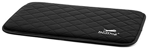 BedDog® Gesteppte Hundematte Nelly - Komfortables Hundekissen, langlebige Haustier-Unterlage aus Kunstleder, Hundebett, M (60x40cm), Black, schwarz