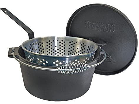 Bayou Classic Pre-Seasoned Cast Iron Dutch Oven w/ Perforated Aluminum Fry Basket Features Flanged Camp Lid Stainless Coil Wire Handle Grip, 8-qt Perfect For Baking Frying One-Pot Meals Stews and Chili