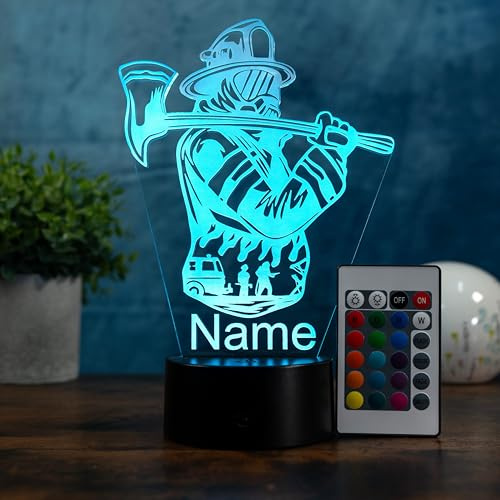 Optechvisual Personalisierte Feuerwehrmann Lampe mit Name – LED Nachtlicht Feuerwehr Geschenk für Kinder & Männer, Feuerwehr Deko, 16 Farben dimmbar, Acrylglas Made in Germany