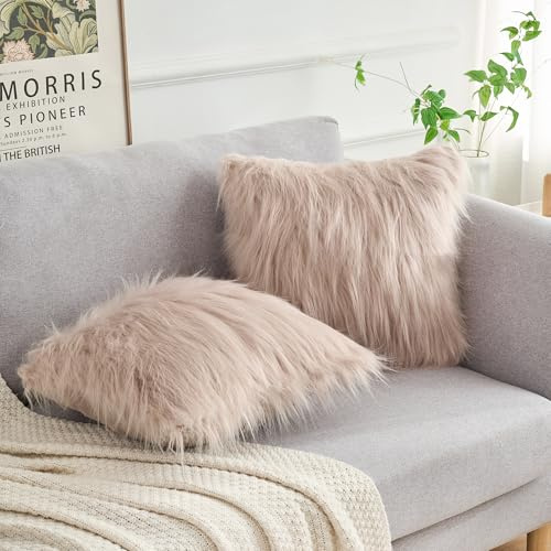 Uxcell Shaggy Cushions Pack of 2 Faux Fluffy Throw Pillow Covers for Sofa Bedroom Sofa Home Decor Light Brown 45 x 45 cm