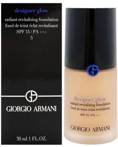 GIORGIO ARMANI Designer Glow Radiant Revitalizing Foundation SPF 15 No.5 (30 ml)