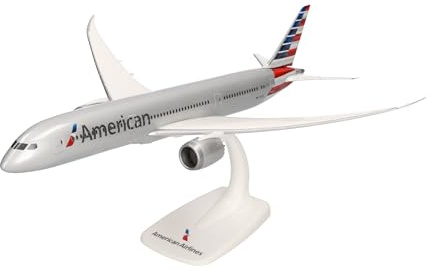Herpa Snap-fit Airplane Model Boeing 787-9 American Airlines on Scale of 1:200, Plastic Miniature with pedastal, Model Building, Collectors Edition