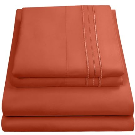 Sweet Home Collection Luxury Bedding Set with Flat, Fitted Sheet, 2 Pillow Cases, Microfiber, Rust, Queen