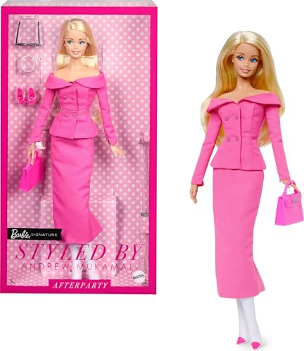 Barbie Signature - Styled by Andrew Mukamal, bambola da collezione con 3 look giorno-notte e accessori inclusi, piedistallo per l'esposizione, per fan e collezionisti, JBH81