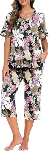 PrinStory Pyjamas For Women Short Sleeve T Shirt and Capri Pants V Neck Pjs Sets With Pockets