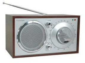AM/FM Wood Cabinet Radio