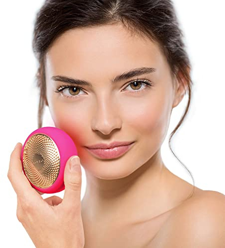 FOREO UFO Full Facial LED Face Mask Treatment, Red Light Therapy Face Care, Korean Skincare, Thermotherapy, Cryotherapy, Face Massager, Moisturiser, Increased Skin Care Absorption, Fuchsia