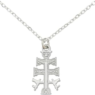 Collar Cruz de Caravaca Bendecida Dorada con Cadena 45 cm | Acero Inoxidable con Baño de Oro | Grabada y con Relieves Artesanales | Amuleto de Fe y Protección en Caja de Regalo (Plata, 2 Cm)