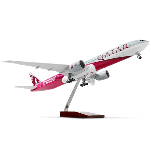 QIYUMOKE 1/150 777-300ER för Qatar flygplan modell 47 cm stor modell | för Boeing 777 formgjuten flygplansmodellkit med stativ för flygentusiast, gåva, A7-BEB (VM-minnesliv)