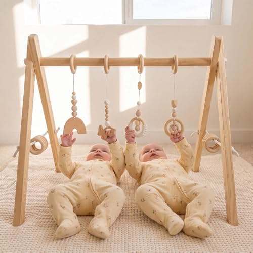 Vicloon Gimnasio Bebe, Arco de Juego de Madera para Bebés con 4 Juguetes Sensoriales Extraíbles y 12 Aros de Madera, Centro de Actividades Bebé, Rastreador de Juego Montessori para Recién Nacidos