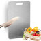 Titanium Cutting Board, Planche à Découper en Titane, Planche a Decouper Inox, Planche à Découper Double Face en Titane de Qualité Alimentaire, pour à Cuisine une Bonne Aide pour Cuisiner (23 * 34cm