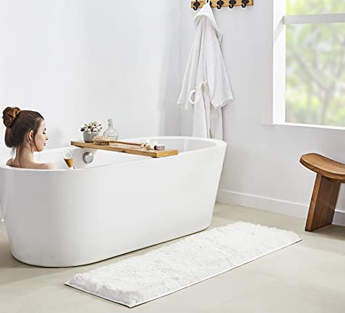 Penguin Home® rutschfeste, Flauschige, rubinrote Mikrofaser-Badematte|Farbe Weiß|Super weich und saugfähig mit dickem Flor und Latex-Rückseite für Badezimmerböden, Badeteppiche | Größe: 50 x 152 cm|