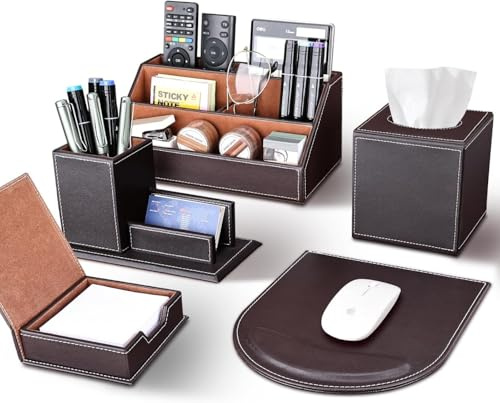KINGFOM Ensemble d'accessoires de bureau brun, 5 pièces en PU cuir avec organisateur de bureau, boîte à mouchoirs cosmétiques, tapis de souris, porte-stylos avec étui à cartes de visite et boîte à