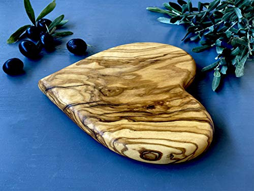 Planche à fromage en bois d'olivier en forme de cœur (16 cm)