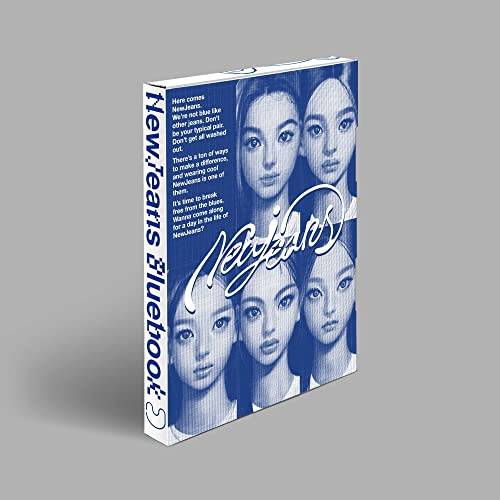 JYP Entertainment NewJeans - NewJeans 1st EP 'New Jeans' Bluebook ver. CD [Omslag slumpmässigt]