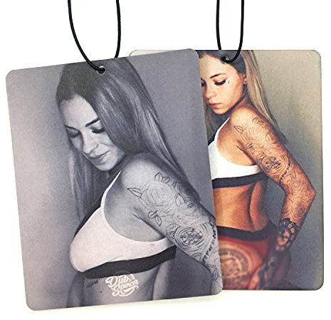 2x erotischer Auto Duftbaum Amina sexy Tattoo Po Erotik Lufterfrischer Autoduft FKK Porno Aroma Duftspender