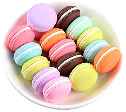 XCSJ Pack of 16 Realistic Artificial Macaron 2.5 x 1.3 cm, Mini Fake Macaroon Model Macaroon Simulation Artificial Cakes, Cute Colourful Macaron for Photography Props, Home Party Decor, 8 Colours