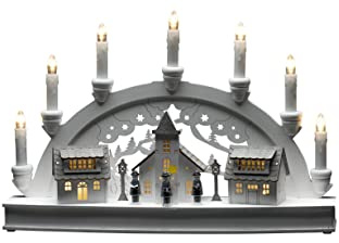 Konstsmide Luces de Navidad/LED Silueta de Madera Pueblo Escena Vela Arco/Temporizador de 6H, 10 Diodos, Funciona con Pilas o USB, Interior, 2 x AA 1.5V (excluido)
