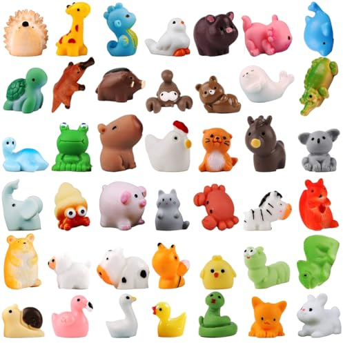 LAKPYN 42 PCS Adornos Animales De Mini Resina, Adornos De Animales Lindos Adornos Creativos, Accesorios De Decoración del Micro Paisaje.Figuras de Resina y Plástico en Miniatura para Esconderse
