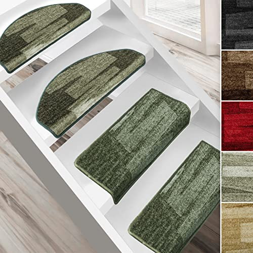 Floordirekt Stufenmatten Via Veneto mit Pinselstrich Design 15 Stück Spar Set Treppen-Teppich | 65 x 23,5cm, halbrund, sauber eingekettelt, Starke Befestigung, stabile Winkelschiene/Farbe Grün