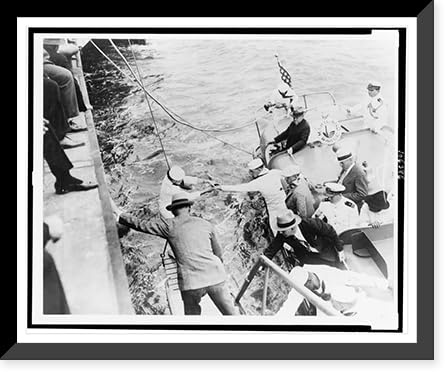 Historic Framed Print, First pictures of Hoover's arrival in Central America, 17-7/8 x 21-7/8