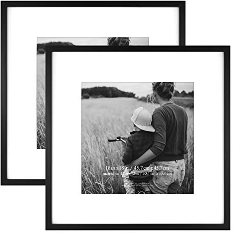 MCS Cornice Quadrata East Village 45,7 x 45,7 cm con Passepartout, Legno Naturale, Fissaggio a Parete e Supporto da Tavolo, Cornice per Foto Quadrate, Stampe e Opere d'Arte (Confezione da 2)