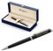 Waterman Hémisphère Kugelschreiber mit Gravur | Geschenk für Mann und Frau | inspiriert von Pariser Mode | personalisiert | graviert | Blaue Tinte (LACK SCHWARZ C.C.)