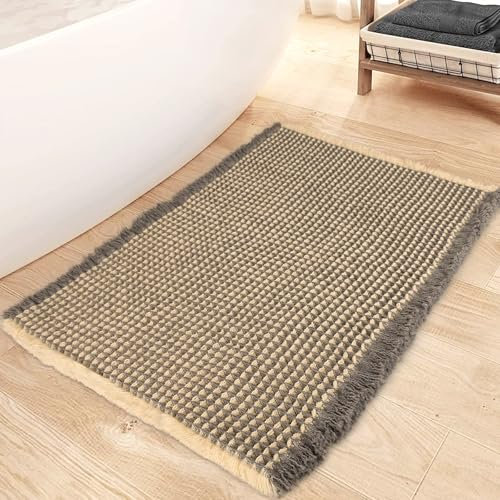 Mavicen Waffle Badteppich, 46 * 77cm Superabsorbierende Badematte rutschfest, Maschinenwaschbare Bequeme Badteppiche mit Quasten, Stilvolle Badematte Boho für Badezimmerboden (Dunkelgrau & Beige)
