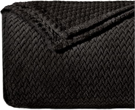 Dreamzie Plaid Canape à Motif Chevron et Toucher Doux 220 x 240 cm - Noir - Plaid Canapė en Microfibre 100% Polyester 260gsm, Couverture Polair