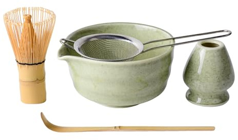 Ensemble traditionnel japonais pour le thé matcha, 5 pièces. Comprend un bol à matcha, un support pour fouet à matcha, un fouet à matcha en bambou, une cuillère et un tamis à matcha. Kit en céramique
