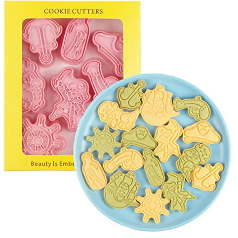 8 pcs Cute Pirate Cookie Cutters,Pirate Ship Cookie Stamps Set (Pirate)