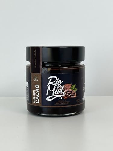 Miel de Cacao pura. Miel pura de Abeja. Miel de Abeja 100% Natural. Producto Artesano de Cosecha Propia. Aroma intenso. Origen: Salamanca. Combina la dulzura de la Miel, con el sabor a Cacao.