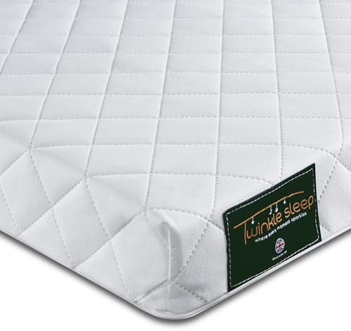 Twinke Sleep Hypoallergene Babybett-Matratze, 120 x 60 x 10 cm, umweltfreundlich, temperaturregulierend und hergestellt in Großbritannien, langlebig, universelle Passform, weicher Kidtech-Bezug