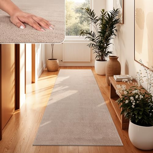 Paco Home Tapis Moderne Doux Salon À Poils Courts Lavable Fluffy Uni Effet Fourrure Intemporel Élégant Antidérapant Facile À Entretenir, Dimension:80x150 cm, Couleur:Beige