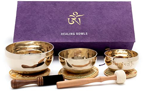 Healing-Box mit 3 besonderen, fein gravierten Klangschalen in Hochglanz-Optik für Meditation u. Klang-Therapie I Handgeschmiedet I Inkl.Klöppel/Pads IFair Trade aus Nepal