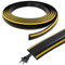 Kabelkanal Schwarz Selbstklebend, 300 cm Fussboden Kabelkanal halbrund, Kabelorganisator, Flexibler PVC Kabelschutzschlauch, Modular Gefertigte Boden Schlauchbrücke für Haus, Büro, Schule, Lager