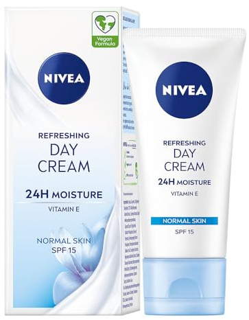 NIVEA Dagkräm Refreshing Day Cream SPF15 50 ml (Packaging may vary)