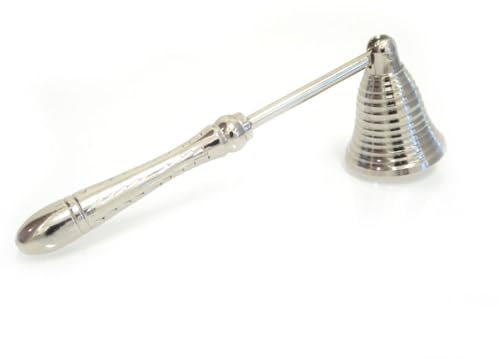 Fumaga – Kleiner, silberner Kerzenlöscher mit angenehmen kurzem Griff von 11 cm