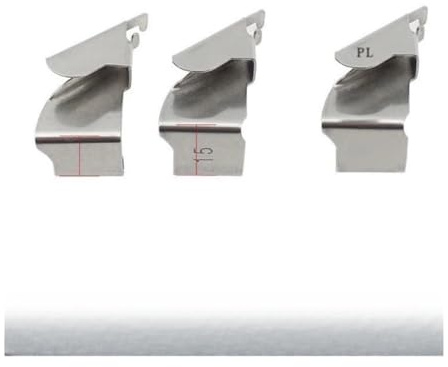 1/3 st hållbar industriell overlock symaskin regel sömguide hemmer guide anti-rynk tillbehör verktyg(General-purpose)