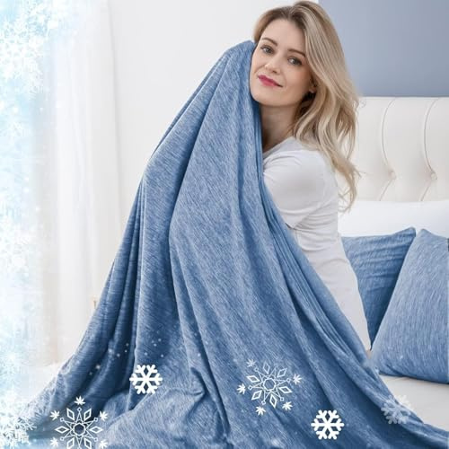 RUMBALUXY Coperta Rinfrescante per Sudorazione Notturna, Q-Max > 0.45 Coperta Estiva Ghiacciata, sottile, morbida, traspirante, leggera, fresca, per letto, divano, blu, 228x228cm