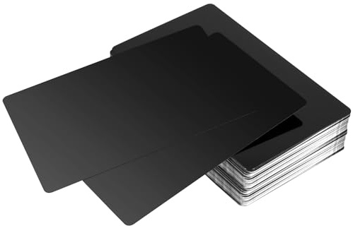 CHEUKYIU 150 stycken 0,21 mm metall visitkort tomma svarta lasergraverade visitkort aluminium ämnen för gravyr för hem kontor kunder gör-det-själv presentkort, 86 x 54 mm, 3,4 x 2,13 tum