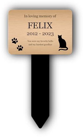 OriginDesigned Personalised Pet Memorial Stake - Custom Engraved Aluminium Plaque - Pet Grave Marker - Weatherproof Tribute for Beloved Pet (Copper, Small)