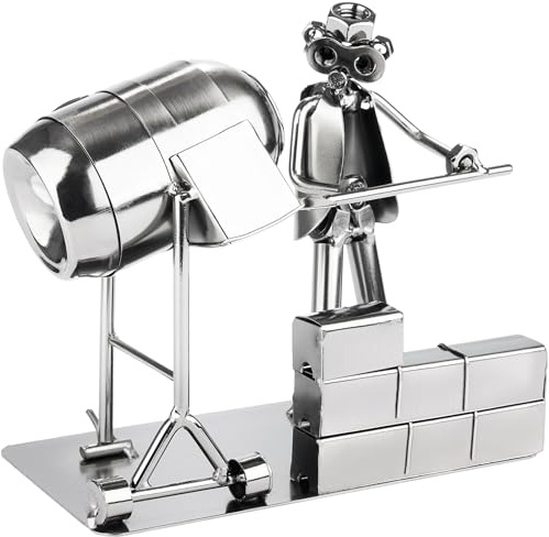 BRUBAKER Hombrecillo de Tornillos Trabajador con Hormigonera - Figura de Hierro Plateada Hombre de Metal - Figura de Metal Hecha a Mano Regalo para Albañil Artesano Constructor de Casas