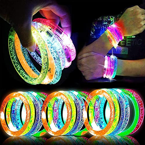 EKKONG 12 Stück LED Armband Set, Leuchtarmbänder, Knicklichter Kinder, Leuchtspielzeug für Kinder, Leuchtstäbe für Party deko, Weihnacht, Halloween und Silvester Party (12pcs)