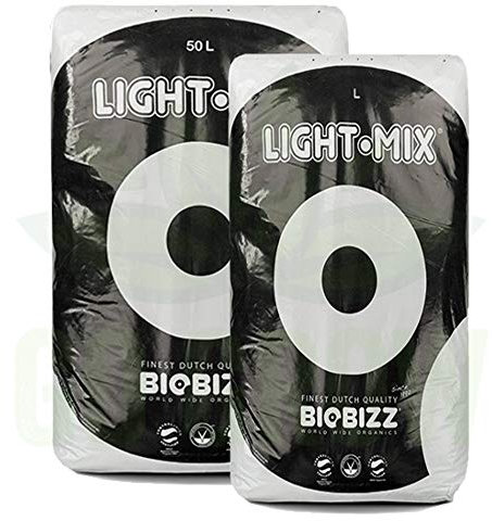 BIOBIZZ Light Mix 50L - Sol de croissance pour plantes en phase de semis, jeunes plantes et boutures - Drainage optimal pour irrigation automatique - 50L