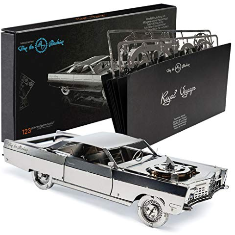 Model Car Kit - 3D Model kit Royal Voyager - Moving Wind-Up Retro Car Model | 3D Puzzle for Adults - Metal DIY Kit | Beautiful Metal Model Car Collectible | DIY Construction Set of a Vintage Car
