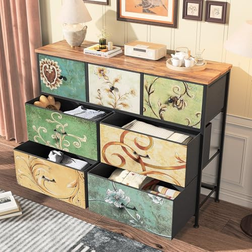 Cassettiera con 7 cassetti in tessuto, mobile di stoccaggio rustico con gambe regolabili, cassettiera per camera da letto con ripiano in legno, armadio portaoggetti vintage per la cameretta dei